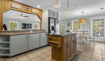 4229 21st Ave, Bay St. Louis, MS 39520