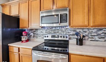 3033 Tuscarora Ln, Indianapolis, IN 46217