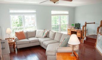 21672 KINGS CROSSING Ter, Ashburn, VA 20147