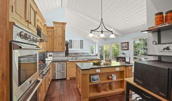 24 Ray Ct, Alamo, CA 94507
