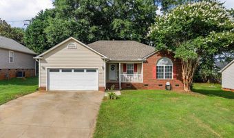 635 Shadow Dance Ln, Boiling Springs, SC 29316