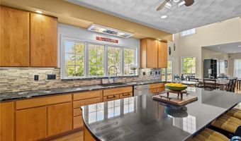 386 Tourtellot Hill Rd, Glocester, RI 02814