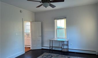 481 Oliphant Ln, Middletown, RI 02842