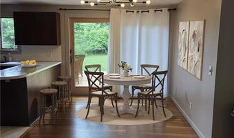 39 Juniper Dr, Hopkinton, RI 02804