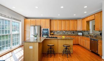 42076 BYRNES VIEW Ter, Aldie, VA 20105