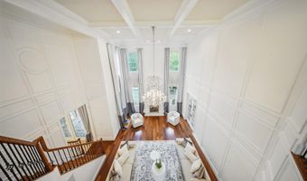 43582 OLD KINDERHOOK Dr, Ashburn, VA 20147