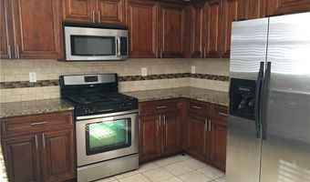 655 Alstonefield Dr, Alpharetta, GA 30004