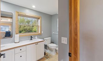 1510 Luce Ct, Alma, MI 48801