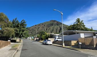 513 Kapaia St, Honolulu, HI 96825