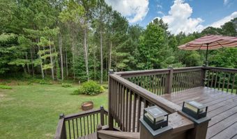 200 AVALON Ln, Anniston, AL 36207