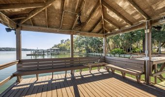 31 Anchorage Way, Beaufort, SC 29902