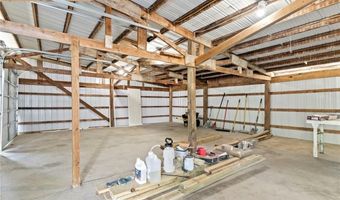934 E Crothersville Rd, Austin, IN 47102