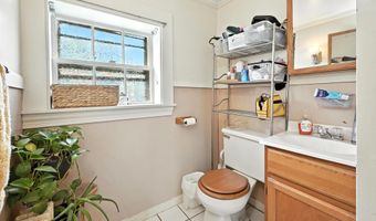 43 Green St, Augusta, ME 04330