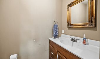 1027 Bluebonnet, Adkins, TX 78101