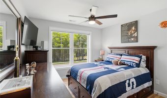 1 Cassidy Trl, Coventry, RI 02816