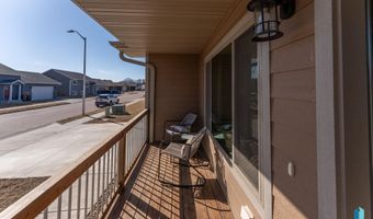 500 E Cairos Pl, Brandon, SD 57005