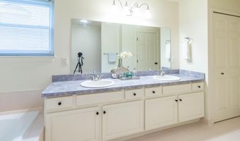 3205 Aldwych Cir, Ann Arbor, MI 48105