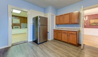 121 Guy Park Ave, Amsterdam, NY 12010