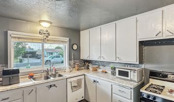 603 N Olive St, Carlsbad, NM 88220