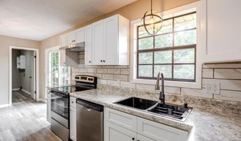 6103 GUNTER St, Anniston, AL 36206
