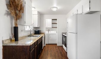 705 8th St, Benton City, WA 99320