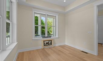 50 Prospect Ave, Jamestown, RI 02835