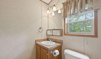 42 Sparrow Dr, Augusta, ME 04330