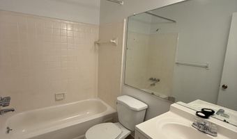 720 S New Rd 5T, Absecon, NJ 08201