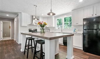 2859 Fortner Rd, Ball Ground, GA 30107