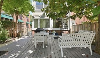 510 26TH Rd S, Arlington, VA 22202