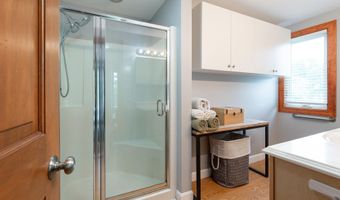 135 Amherst St 30, Amherst, NH 03031