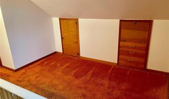 1004 S 2nd St, Alma, WI 54610