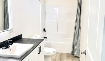 450 Sweetpea Ln, Altoona, WI 54720