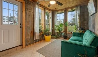 495 Brushy Rd, Batesville, AR 72501