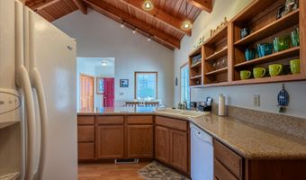 1312 VILLAGE Loop, Bandon, OR 97411