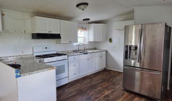 2901 Callahan Rd, Albion, MI 49224