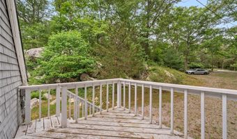 243 Glen Rock Rd, Exeter, RI 02892