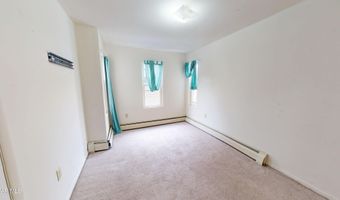 1019 18th Ave, Altoona, PA 16601