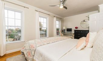 2320 SANFORD St, Alexandria, VA 22301