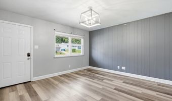 2248 Summit Dr, Arnold, MO 63010