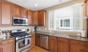 43905 HICKORY CORNER Ter 105, Ashburn, VA 20147