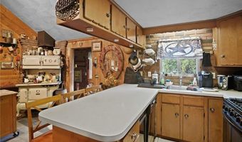 550 Twin Brook Ln, Coventry, RI 02816