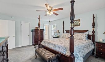 14230 S Wintzell Ave, Bayou La Batre, AL 36509