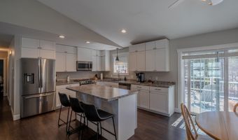13 Benjamins Way, Bangor, ME 04401