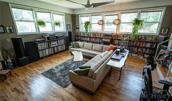 130 Biscayne Dr, Athens, GA 30606