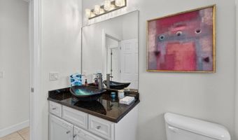 924 Bunker View Dr, Apollo Beach, FL 33572
