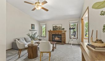 2236 E Roanoke Dr, Boise, ID 83712