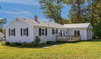 3 Creighton Pl, Coventry, RI 02816