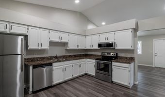 875 S NEBRASKA St 37, Chandler, AZ 85225