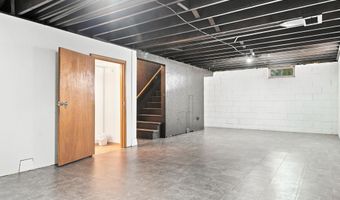 959 North St, Anoka, MN 55303